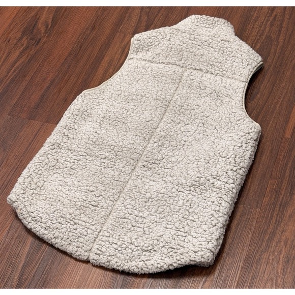 Thread & Supply Sherpa Vest Women's Medium Ivory White Gray Soft Cozy - Picture 4 of 16